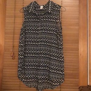 Sleeveless Blouse